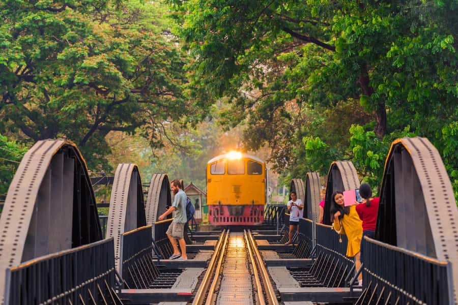Kanchanaburi : Private River Kwai Bridge & Erawan Waterfall - Erawan National Park: Lunch, Clear Water, and Seven Tiers to Explore