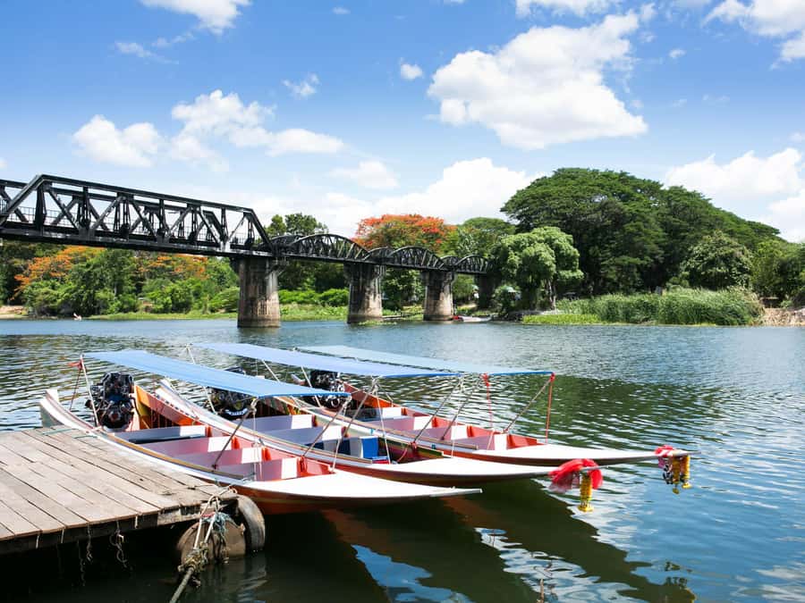 Kanchanaburi: River Kwai and Death Railway Day Tour - Kanchanaburi War Cemetery and JEATH Museum: meeting the people behind the sites