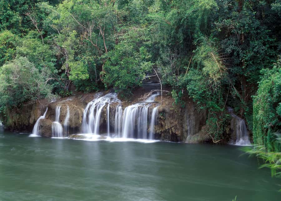 Kanchanaburi River Kwai & Hellfire Pass Private Tour - 7 AM Bangkok Pickup to Kanchanaburi: A Van Trip Worth Taking