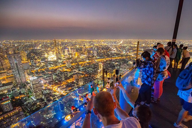 King Power MahaNakhon SkyWalk at Bangkok Admission Ticket - Daytime entry (10:00–16:00) vs sunset entry (16:00–19:00)