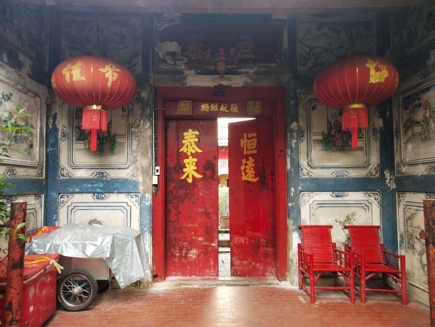 Local Life, Culture & Food Walking Tour at Chinatown - Why Chinatown starts at Odeon Circle (not a random street corner)