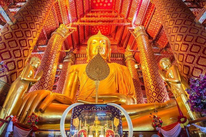 Lopburi Monkey Temple & Ayutthaya Old City Tour From Bangkok - Lopburi and the Phra Prang Sam Yot monkey temple: what to expect