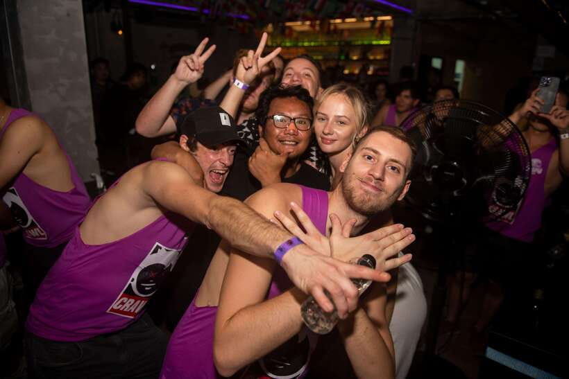 Mad Monkey Bangkok Pub Crawl - Who this pub crawl is best for