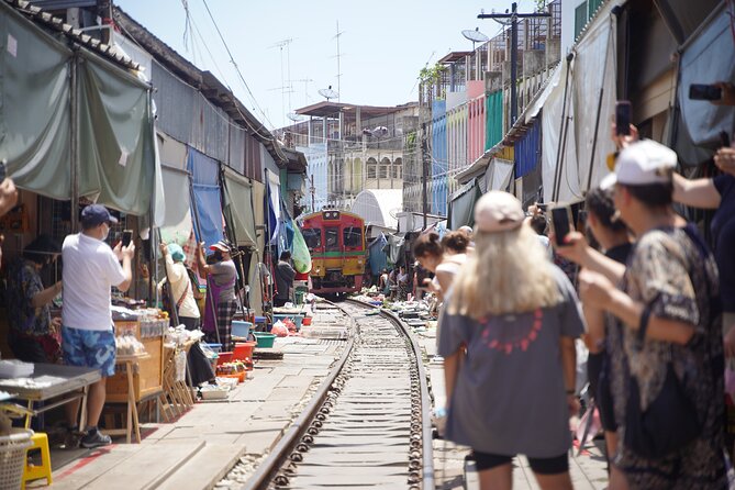 Maeklong Railway Market and Floating Market - Should You Book This Tour?