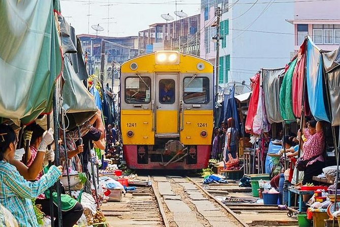 Maeklong Railway Market and Floating Market Tour from Bangkok - Price and Value: What $50.77 Gets You in the Real World
