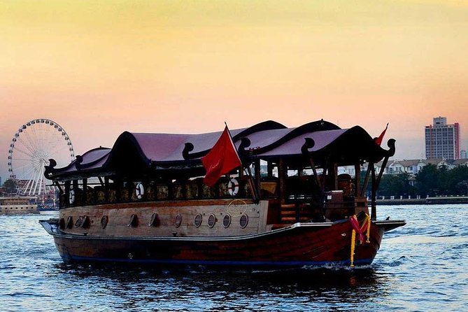 Manohra 5-Star Luxury Dinner Cruise with Pre-Canapés in Bangkok - The Grand Palace by water: royal walls, river angles