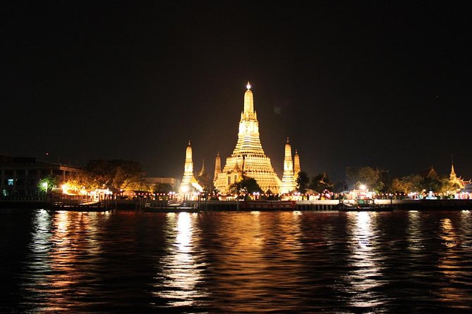 Manohra 5-Star Luxury Dinner Cruise with Pre-Canapés in Bangkok - Canapés at the pier lounge: the timing trick that makes the cruise smoother