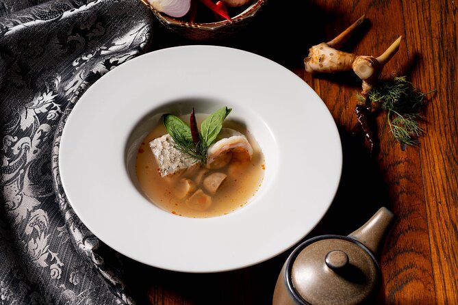 Manohra Cruise Luxury Dining - The dining part: Thai fine dining on a set menu