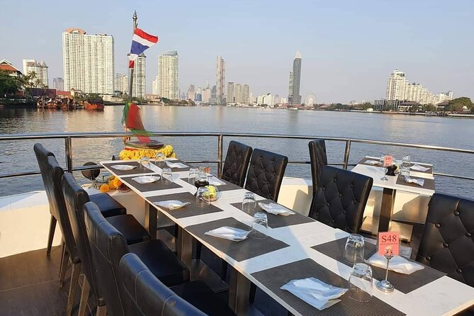 Meridian Sunset Dinner Cruise - Floating Paradise From ICONSIAM Bangkok - Live Band Music: What to Expect and How It Changes the Mood