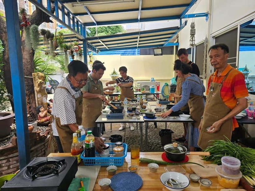 Mini Group: Uncle and Aunty Cooking House Afternoon Class - Price and Value: Is $46 a Good Deal in Bangkok?