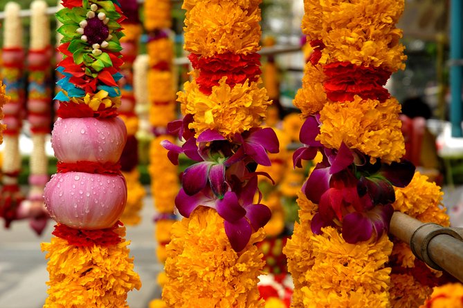 Morning Buddhist Almsgiving, Grand Palace and Flower Market Tour in Bangkok - Grand Palace: more than a photo stop