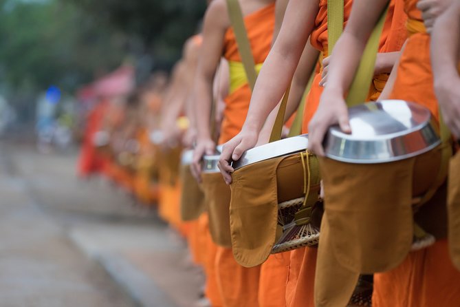 Morning Buddhist Almsgiving, Grand Palace and Flower Market Tour in Bangkok - Price and value: is $106.33 worth it?