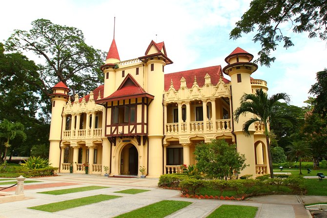 Nakhon Pathom City Tour from Bangkok (SHA Plus) - Sampran Riverside Thai Village: the cultural show plus garden strolling time