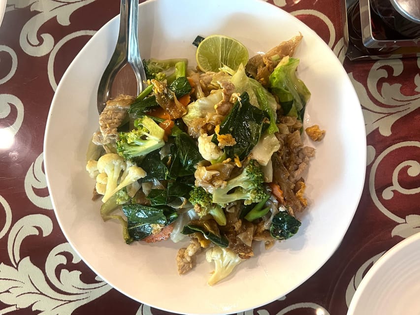 No Diet Club - Local food tour in Bangkok with many tastings - Should you book No Diet Club in Bangkok?