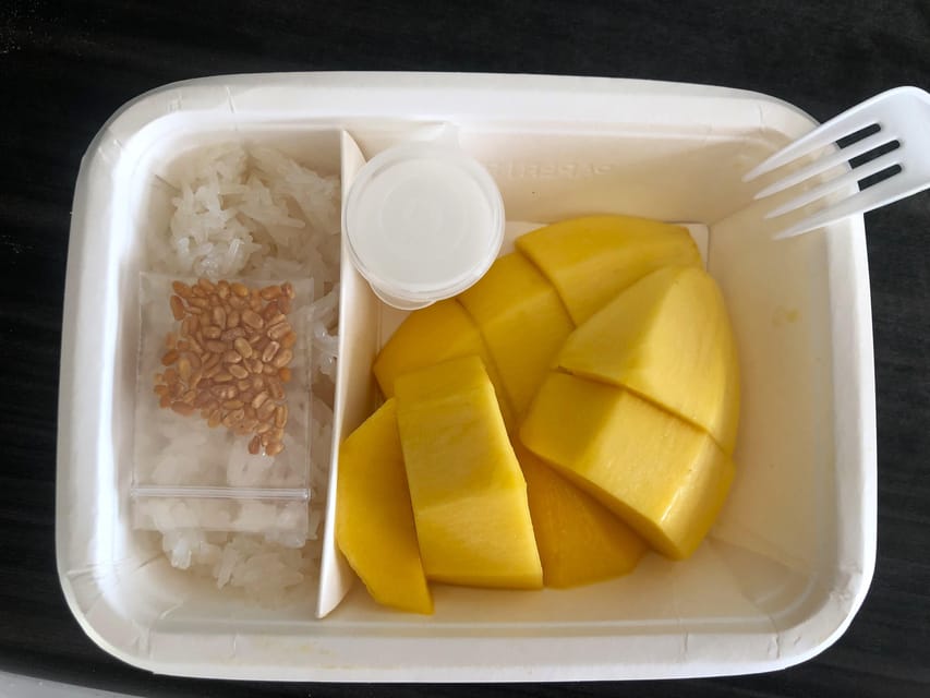 No Diet Club - Local food tour in Bangkok with many tastings - The value: why $34 can actually feel like a deal