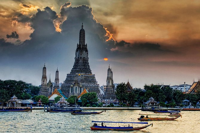 One Day Bangkok Everything - Damnoen Saduak Floating Market: how to do it right without melting