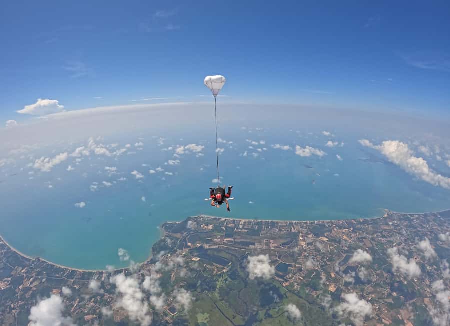 Pattaya: Dropzone Tandem Skydive Experience with Ocean Views - Who Should (and Shouldn’t) Choose This Tandem Jump