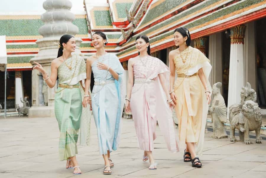 Photoshoot in Thai Costume - The 2-Hour Flow: What the Schedule Really Feels Like