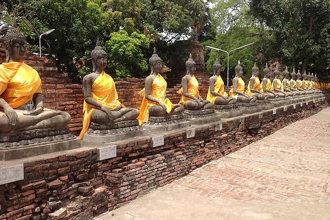 Private Ayutthaya Day Tour from Bangkok With Lunch - Bang Pa In Palace: a palace contrast after the temple circuit