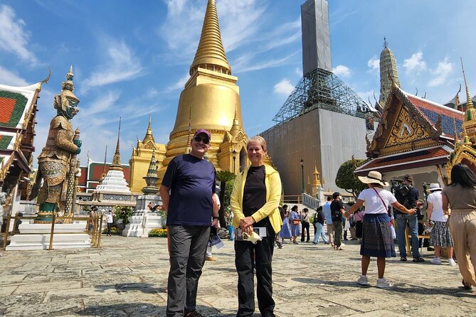 Private Bangkok City Tour Full Day With The Grand Palace - Wat Pho (Reclining Buddha): The Perfect First Temple Stop