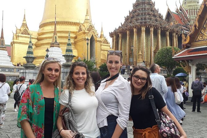 Private Bangkok City Tour One Day With The Grand Palace - Wat Traimit (Golden Buddha): the gold statue with a big-number story
