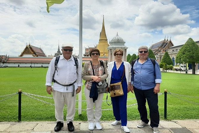Private Bangkok Grand Palace Full-Day City sightseeing Tour - Wat Arun on the Chao Phraya: the river makes it iconic