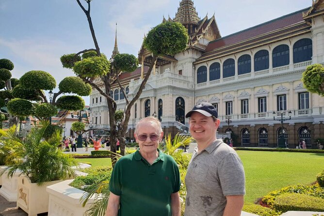 Private Best of Bangkok Full Day Highlights City Tour - Wat Pho and the Reclining Buddha: Where Time Slows