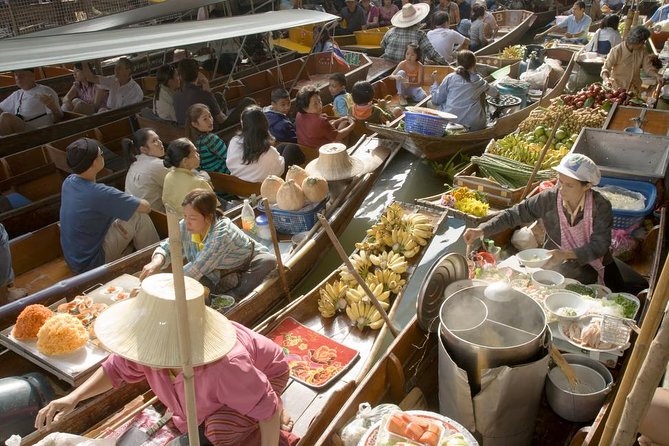 Private Damnoen Saduak Floating Market and Train Market Tour - Key Things You’ll Notice on This Tour