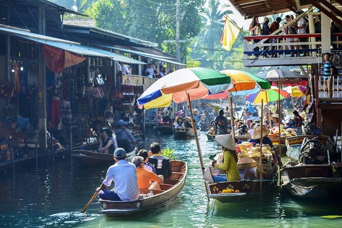 Private Damnoen Saduak Floating Market and Train Market Tour - Lunch by the water: where the day gets refueled