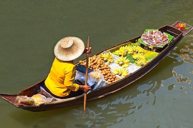 Private Damnoen Saduak Floating Market and Train Market Tour - Shopping strategy: how to buy without getting overwhelmed