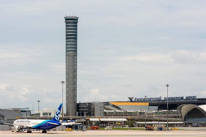 Private Departure Transfer : from Bangkok Hotel to Airport - Vehicle comfort, luggage rules, and what fits without stress