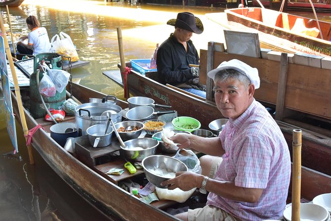 Private Excursion to Floating Market and Ayutthaya World Heritage - Long car rides to Ayutthaya: how to make the transfer feel shorter