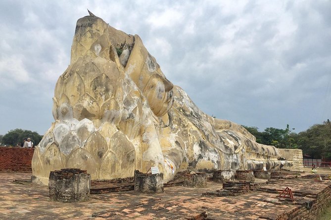 Private Excursion to Floating Market and Ayutthaya World Heritage - Wat Mahathat: where the ruins feel iconic