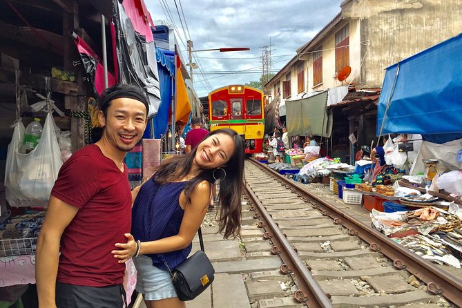 Private Excursion to Maeklong Railway and Floating Markets - Traffic, Crowds, and Other Real-World Considerations