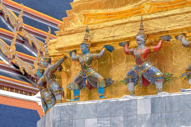 Private Grand Temples Along the Chao Phraya River [1/2 Day] - What to bring (so temple rules don’t steal your time)