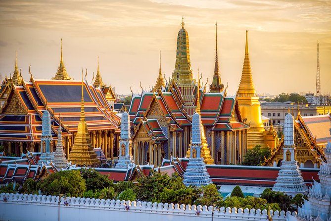 Private & Guided: Bangkok Top 7 Wonders With Local Thai Lunch - Wat Arun (Temple of Dawn): the west-bank viewpoint across the river