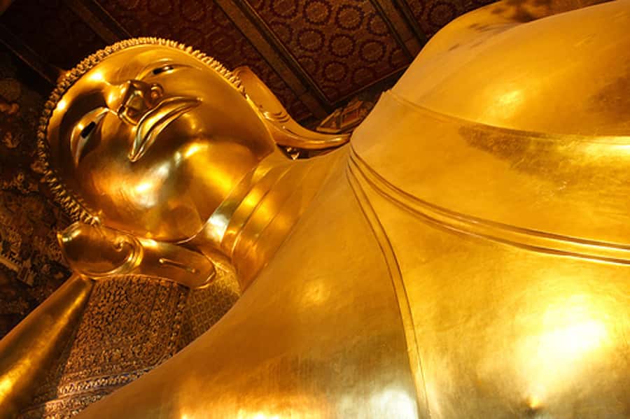 Private Guided Day Tour: Bangkok with Public Transport - Grand Palace murals and Wat Pho reclining Buddha: the temple core