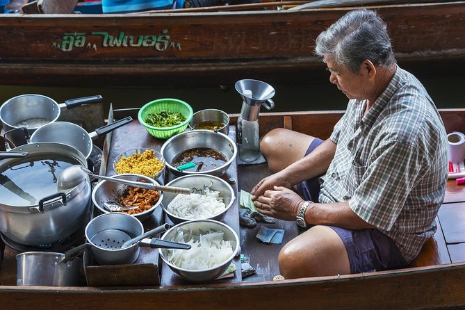 Private Guided Tour to Train Market and Damnoensaduak Floating Market - How to get the most out of the guide (and why it matters)