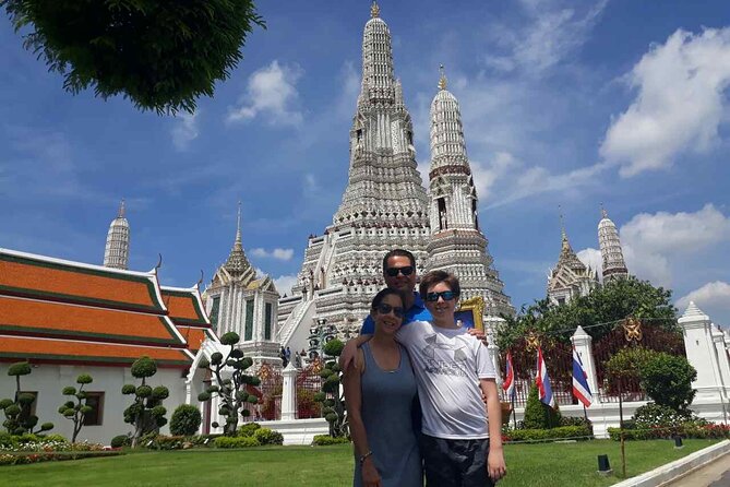 Private Half Day Tour in Bangkok with the Grand Palace - Amulet Market: a practical stop that turns souvenirs into context