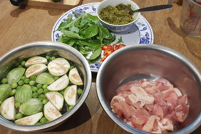 Private Thai Home Cooking Lesson (since 2004) - Onnuch Freshmart: The Market Stop That Makes the Cooking Make Sense
