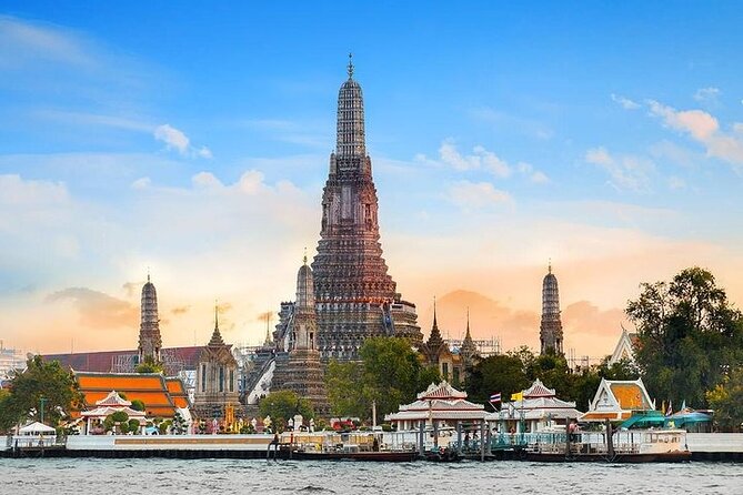 Private Three Temples Bangkok City Tour - Wat Pho (Wat Phra Chetuphon): the reclining Buddha’s scale is the point
