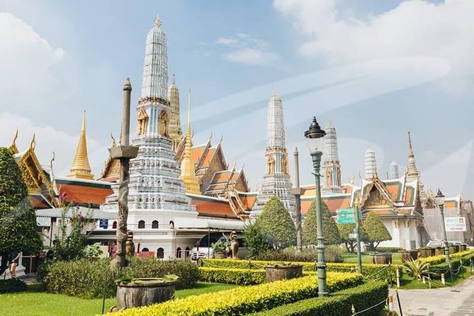 Private Tour: Bangkok's Grand Palace Complex and Wat Phra Kaew - Getting there smoothly: pickup, traffic, and keeping your day flexible