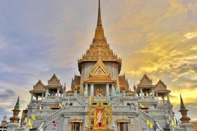 Private Tour: Bangkok Temples and Grand Palace - Stop 4: Wat Arun across the Chao Phraya River