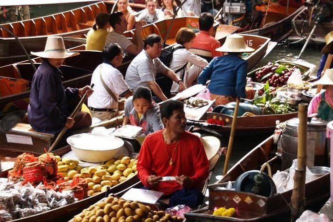 Private Tour: Floating Markets and Suan Sampran Day Trip from Bangkok - The morning timing from Bangkok: early start versus full day value
