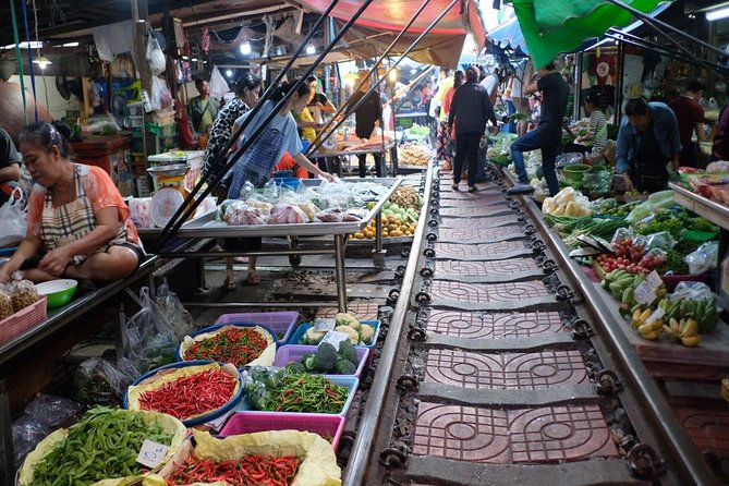 Private Tour from Bangkok: Railway and Floating Markets Tour - Should you book this Bangkok private Railway and Floating Markets tour?
