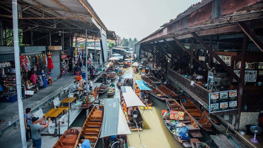 Private Tour from Bangkok: Railway & Floating Markets - Timing, Pacing, and Where You Can Slow Down