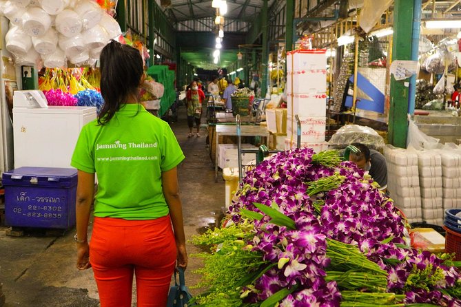 Private Tour Guide in Bangkok for a Day - Chinatown After Dark Energy (With Street Food Nearby)
