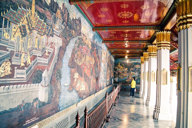 Private Tour: Half-day Grand Palace and Wat Arun by Boat - Private guide energy: the difference between seeing and understanding