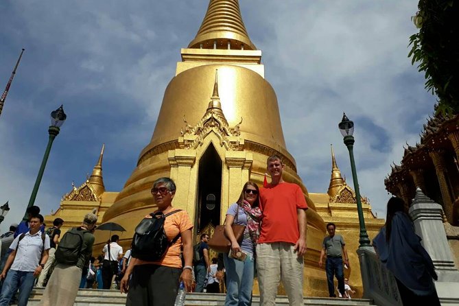 Private Tour: Temples Tour of Bangkok - Wat Pho and the Reclining Buddha: Where Size Meets Detail