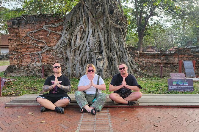 Private tour to Ayutthaya and Boat Tour Heritage Site - Wat Mahathat: The Buddha Head in the Tree Roots